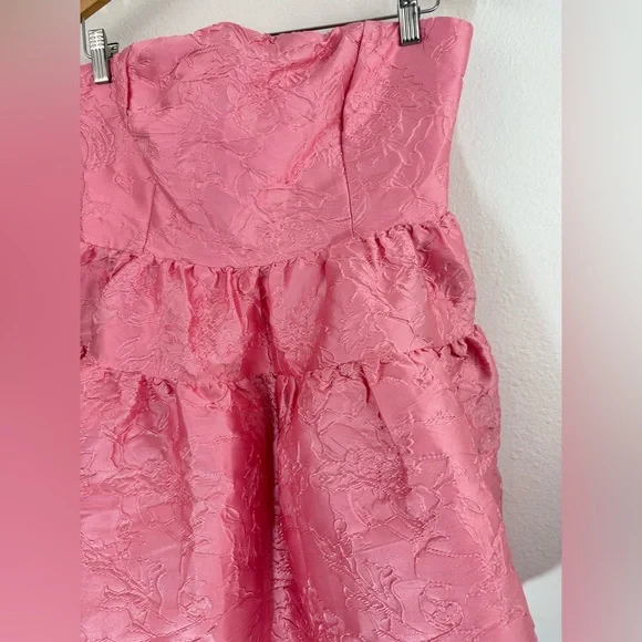 Hello Molly Silhouette of Dreams Strapless Mini Dress Pink Size XL NWT - Picture 8 of 16